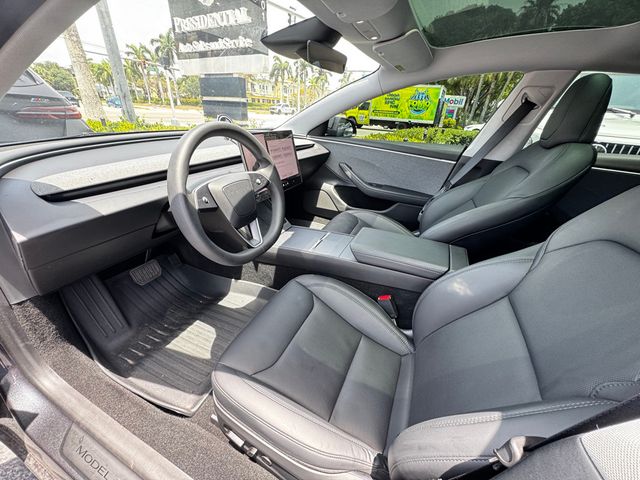 2025 Tesla Model 3 Long Range RWD - 23025096 - 4