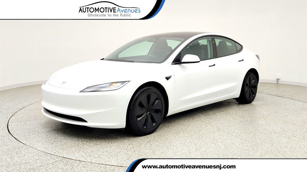 2025 Tesla Model 3 Long Range RWD w/ Full Self Driving & Premium Connectivity - 23023595 | Video 1