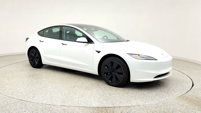 2025 Tesla Model 3 Long Range RWD w/ Full Self Driving & Premium Connectivity - 23023595 - 2