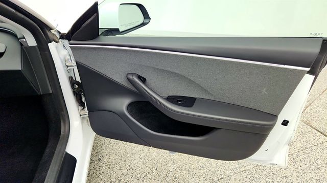 2025 Tesla Model 3 Long Range RWD w/ Full Self Driving & Premium Connectivity - 23023595 - 29