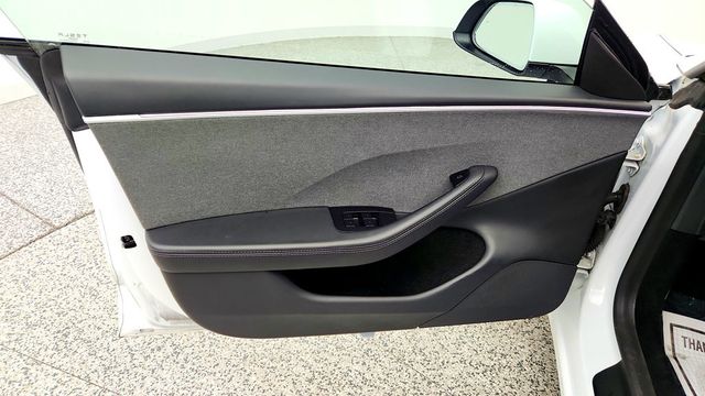 2025 Tesla Model 3 Long Range RWD w/ Premium Connectivity - 23023595 - 10