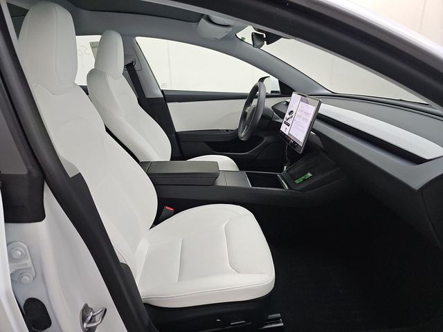 2025 Tesla Model 3 PEARL WHITE UPGRADE PAINT! 18 INCH PHOTON WHEELS! WHITE GUTS! - 22948406 - 10