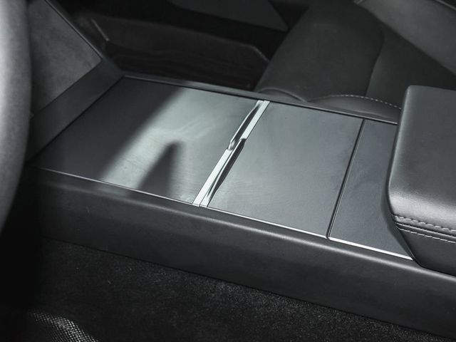 2025 Tesla Model 3 Performance - 23020683 - 37