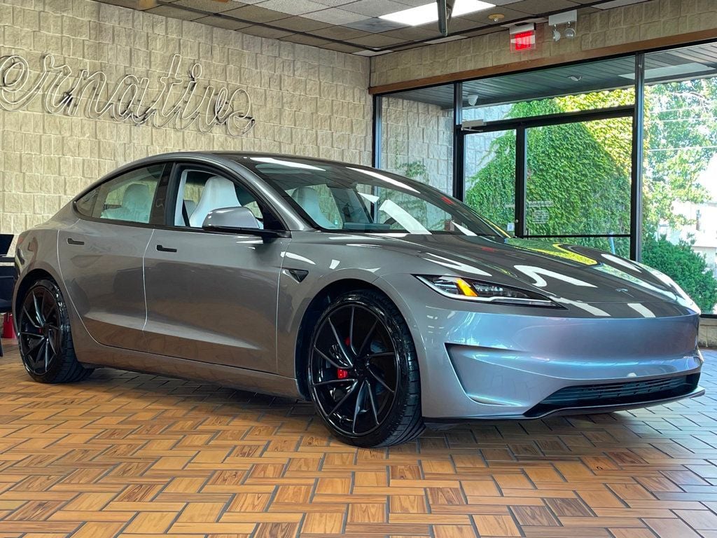 2025 Tesla Model 3 Performance photo 12