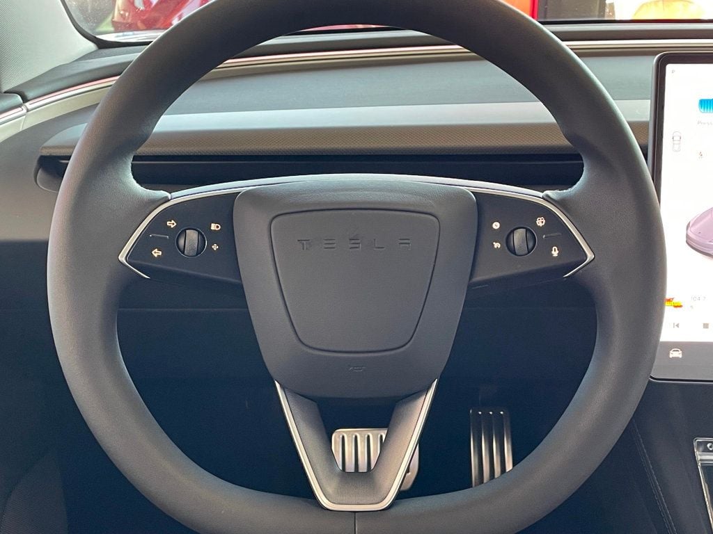 2025 Tesla Model 3 Performance photo 33