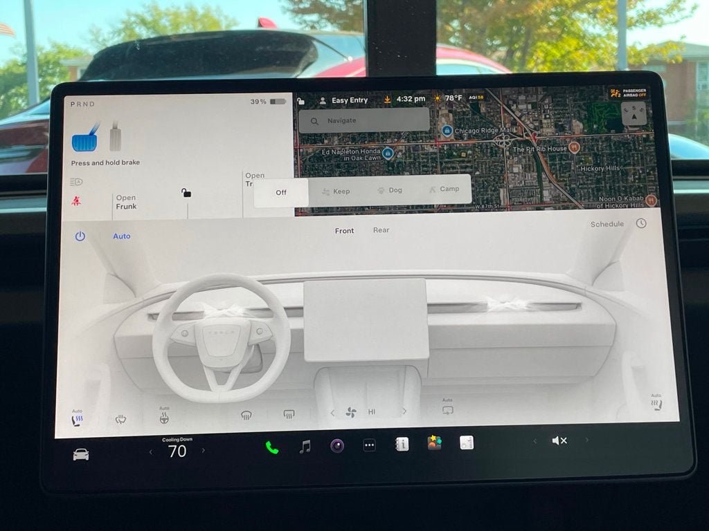 2025 Tesla Model 3 Performance photo 34