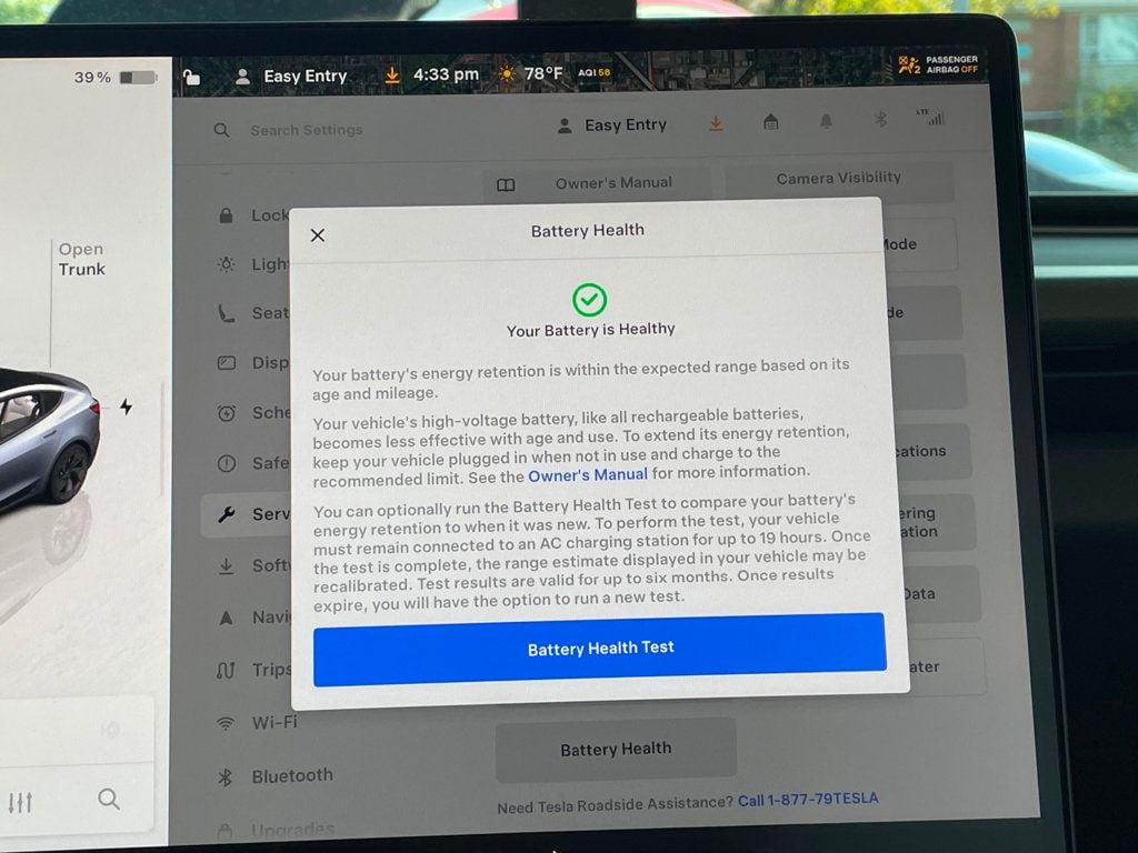 2025 Tesla Model 3 Performance photo 38