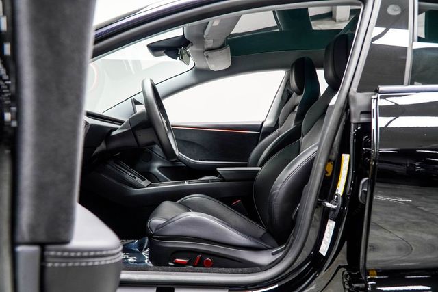 2025 Tesla Model 3 Performance AWD - 23028557 - 35