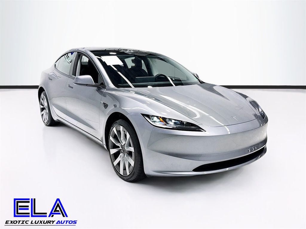 2025 Tesla Model 3 PREMIUM! PAK! QUICK-SILVER! PAINT UPGRADE! 19" NOVA WHEELS!  - 22948407 - 39