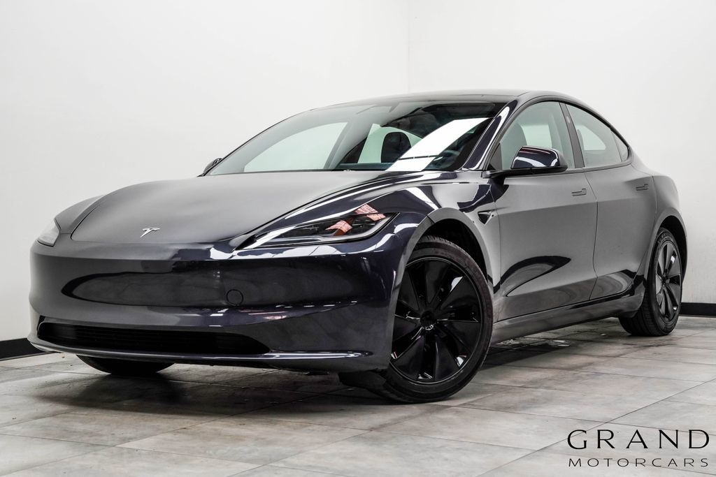2025 Tesla Model 3 Standard RWD - 23005987 | Video 1
