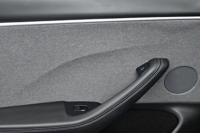 2025 Tesla Model 3 Standard RWD - 23030843 - 9