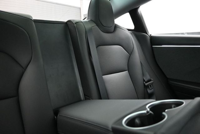 2025 Tesla Model 3 Standard RWD - 23030843 - 13