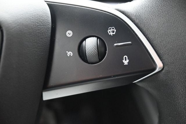 2025 Tesla Model 3 Standard RWD - 23030843 - 17