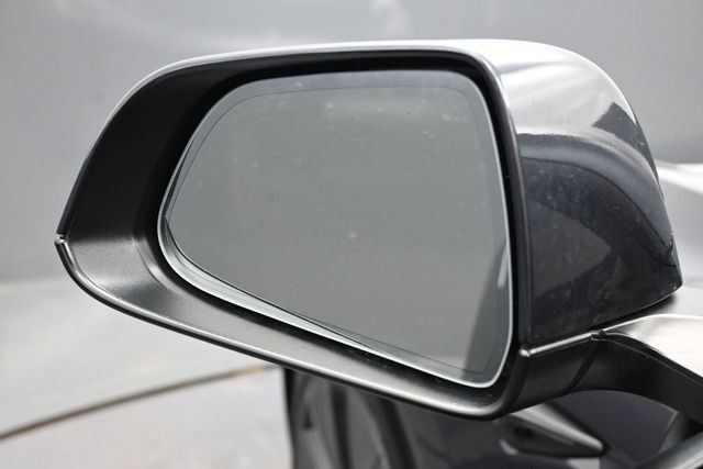 2025 Tesla Model 3 Standard RWD - 23030843 - 3