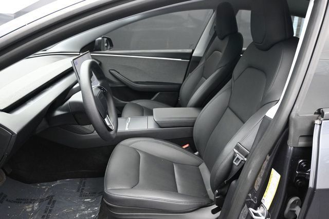 2025 Tesla Model 3 Standard RWD - 23030843 - 5