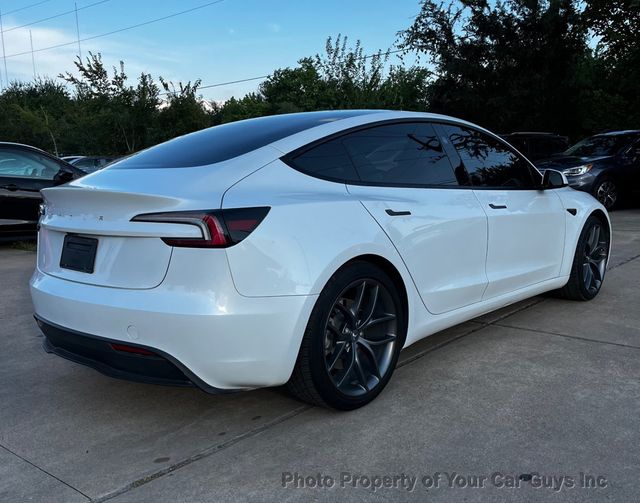 2025 Tesla Model 3 White on white - 23085644 - 5