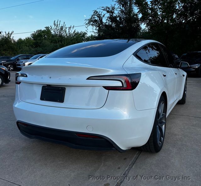 2025 Tesla Model 3 White on white - 23085644 - 6