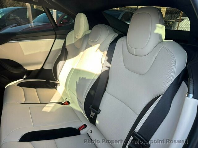 2025 Tesla Model S Plaid AWD - 22948199 - 17