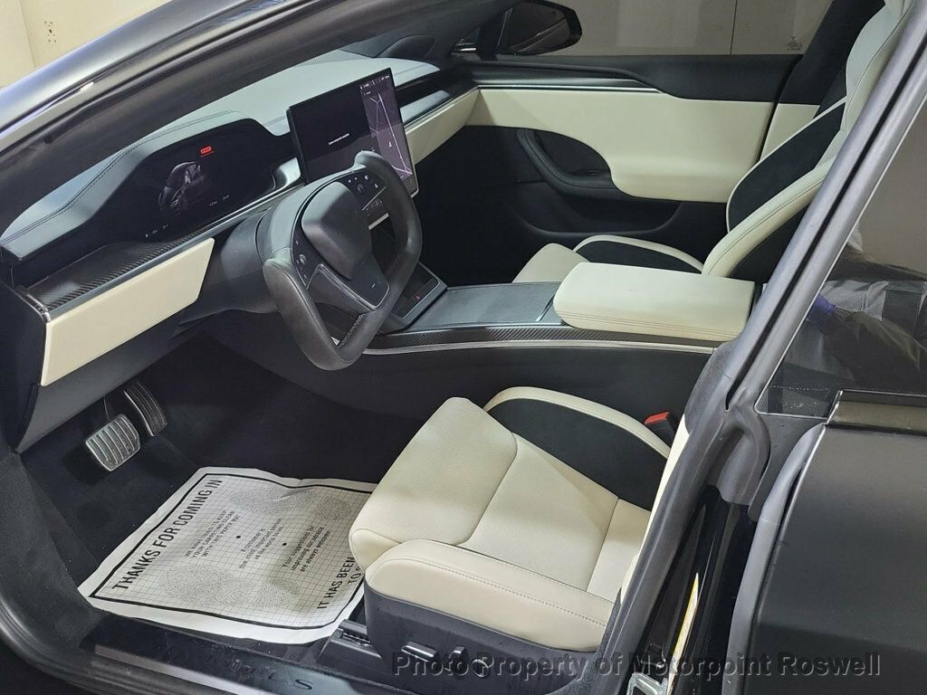 2025 Tesla Model S Plaid AWD photo 4