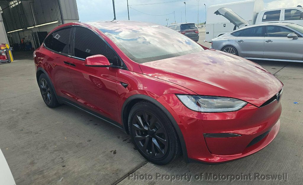 2025 Tesla Model X photo 2