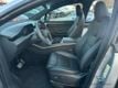 2025 Tesla Model X AWD - 22952655 - 10