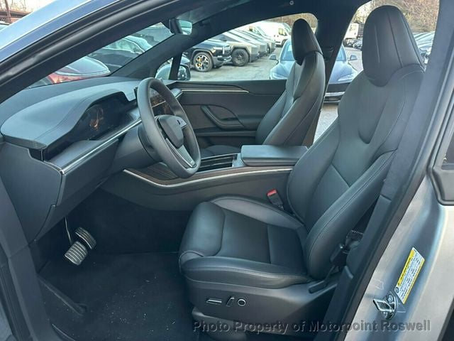2025 Tesla Model X AWD - 22952655 - 10