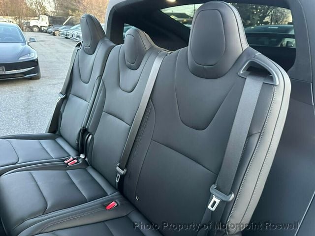 2025 Tesla Model X AWD - 22952655 - 18