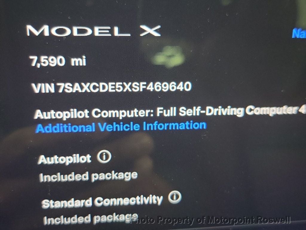 2025 Tesla Model X photo 2