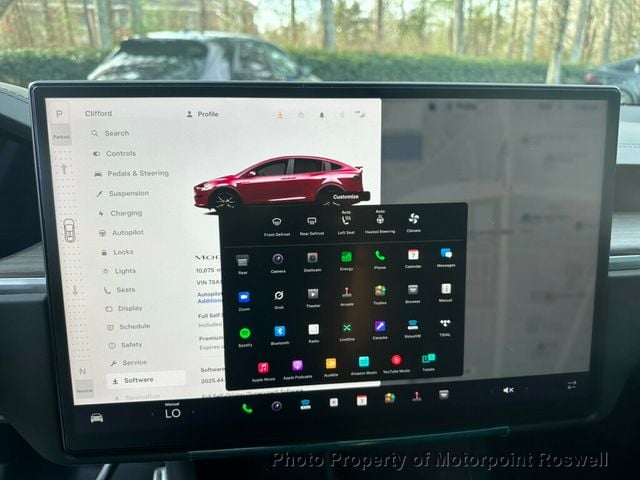 2025 Tesla Model X AWD - 22962148 - 21