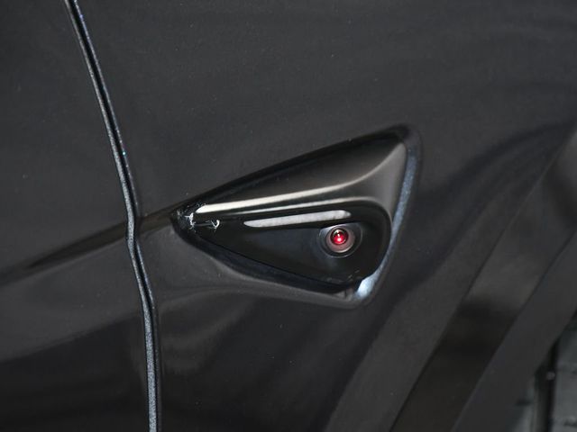 2025 Tesla Model Y Long Range - 22994138 - 17