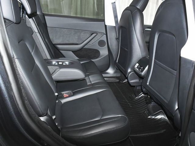 2025 Tesla Model Y Long Range - 22994138 - 47