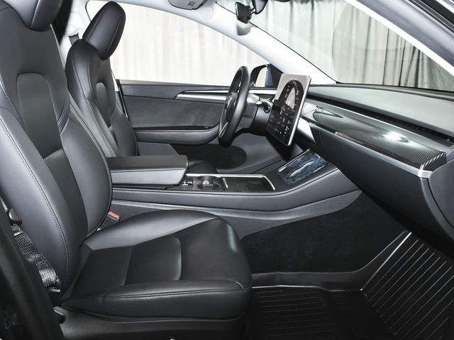 2025 Tesla Model Y Long Range - 22994138 - 49