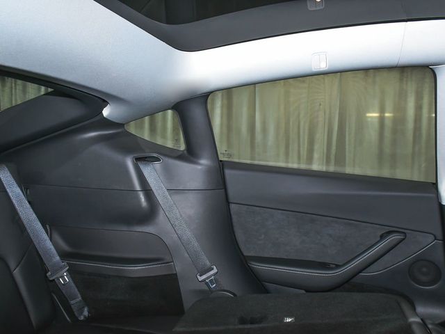 2025 Tesla Model Y Long Range - 23011162 - 58