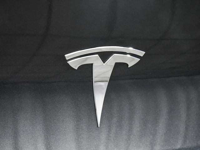 2025 Tesla Model Y Long Range - 23011162 - 95