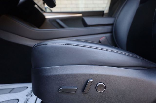 2025 Tesla Model Y Long Range - 23083408 - 18
