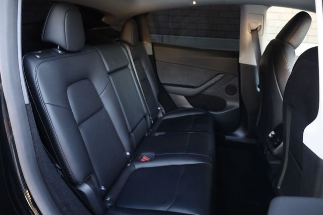 2025 Tesla Model Y Long Range - 23083408 - 23