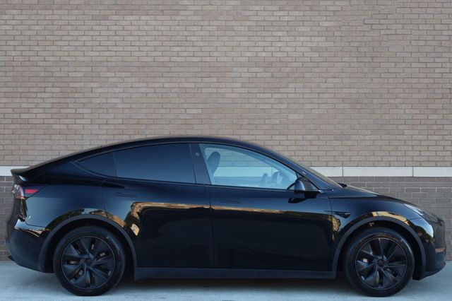 2025 Tesla Model Y Long Range - 23083408 - 2
