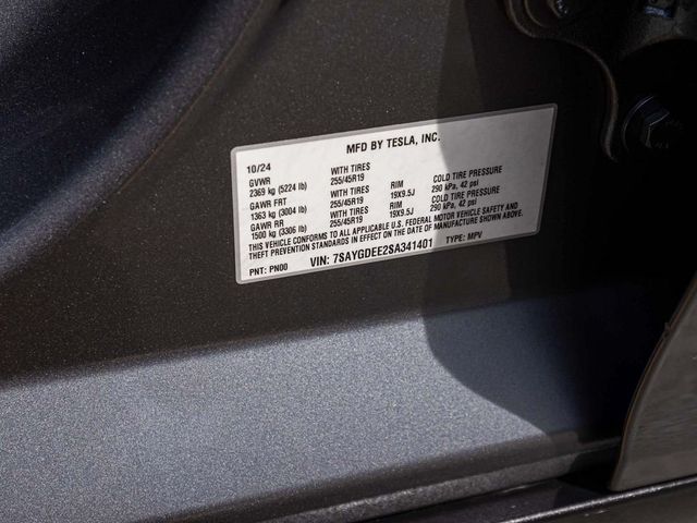 2025 Tesla Model Y Long Range - 23078120 - 15