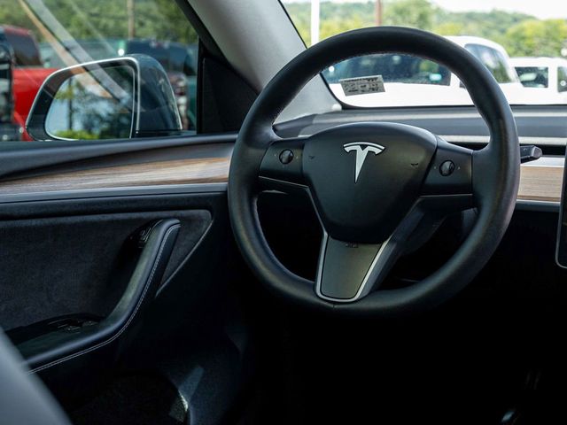 2025 Tesla Model Y Long Range - 23078120 - 20