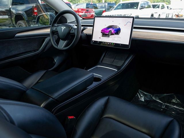 2025 Tesla Model Y Long Range - 23078120 - 27