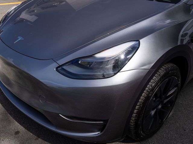 2025 Tesla Model Y Long Range - 23078120 - 30