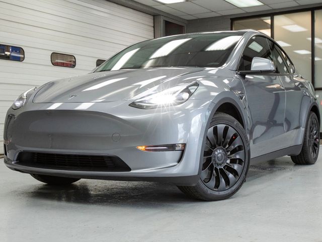 2025 Tesla Model Y Long Range AWD - 22983164 - 1