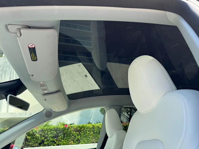 2025 Tesla Model Y Long Range AWD - 23021865 - 14