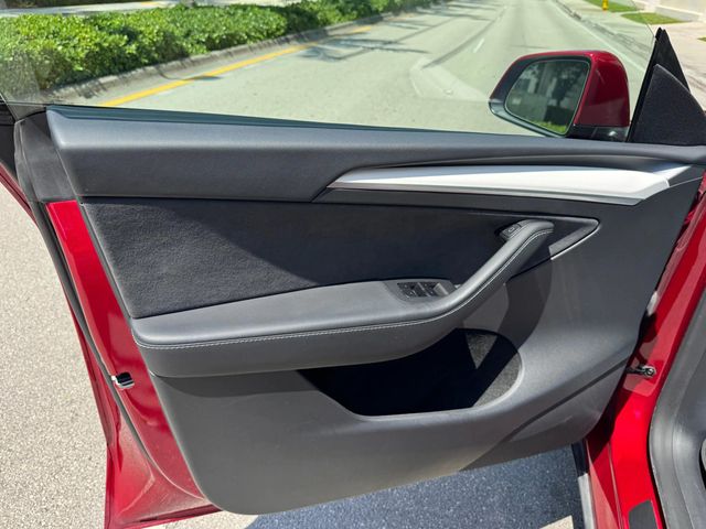 2025 Tesla Model Y Long Range AWD - 23021865 - 16