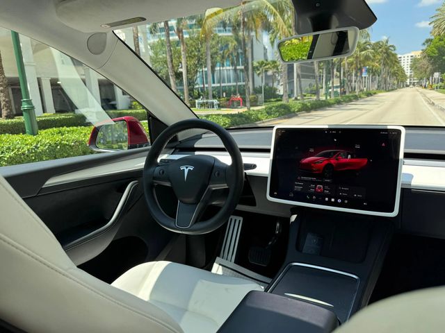 2025 Tesla Model Y Long Range AWD - 23021865 - 18