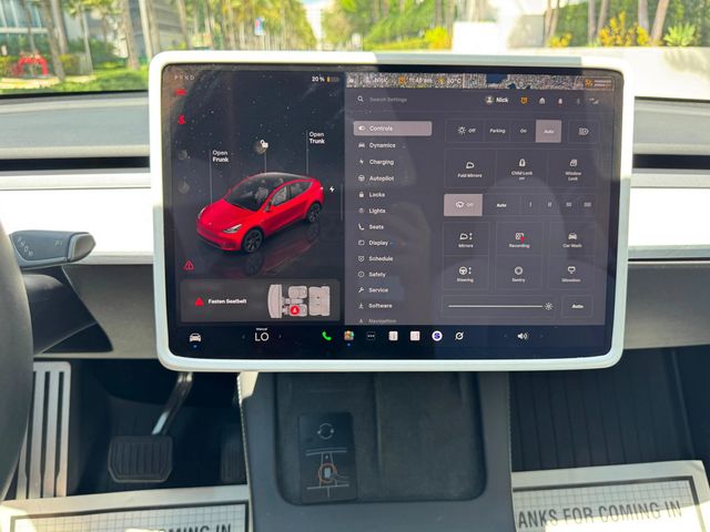 2025 Tesla Model Y Long Range AWD - 23021865 - 22