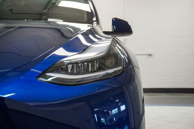 2025 Tesla Model Y Long Range AWD - 23024114 - 32
