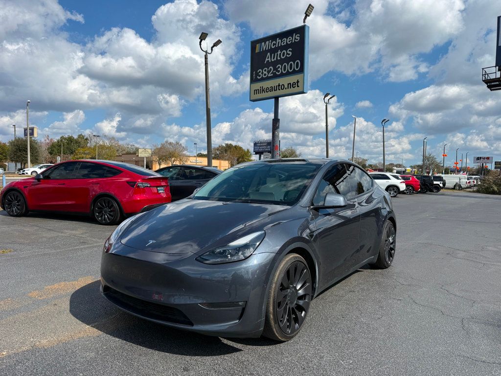 2025 Tesla Model Y Long Range AWD - 22984755 | Video 1