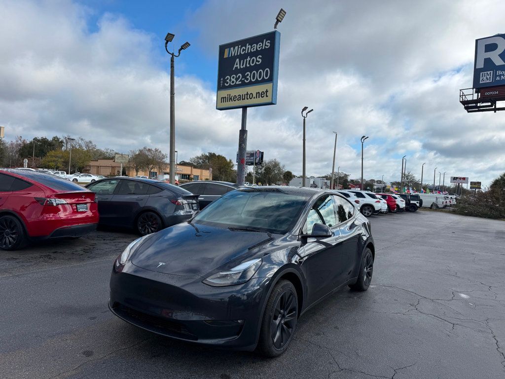 2025 Tesla Model Y Long Range AWD - 22984755 - 1