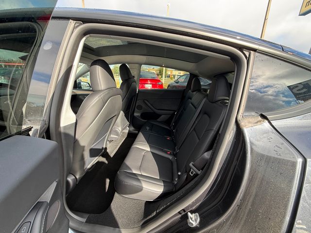 2025 Tesla Model Y Long Range AWD - 22984755 - 6